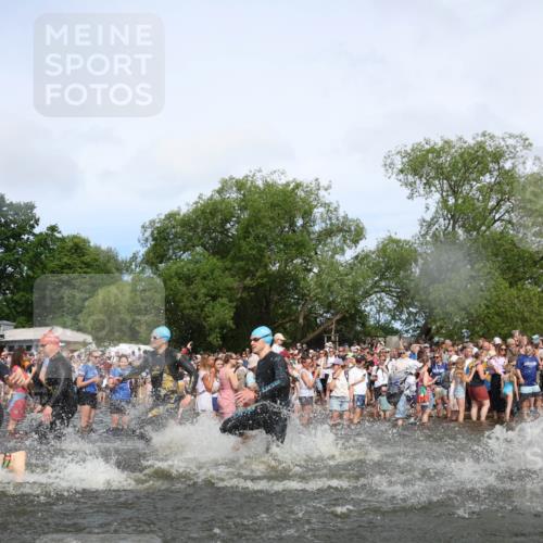 21.06.2026 - Viking Triathlon Michael Strokosch http://msf.ph/oto/9841922 21.06.2026 10:01:59 Schwimmen 30, 43, 55, 221, 226, 238, 265, 380, 394, 446, 524, 606, 625, 648, 664 meine-sportfotos.de