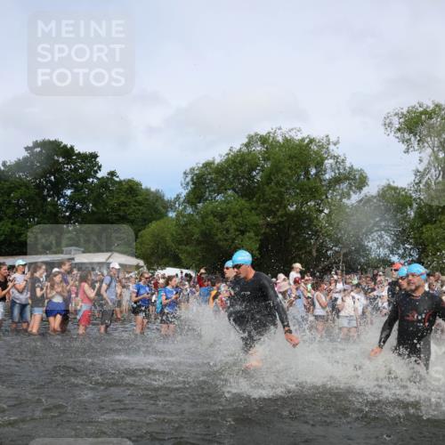 21.06.2026 - Viking Triathlon Michael Strokosch http://msf.ph/oto/9841972 21.06.2026 10:02:08 Schwimmen 43, 90, 154, 226, 394, 410, 446, 501, 524, 606, 625, 660 meine-sportfotos.de