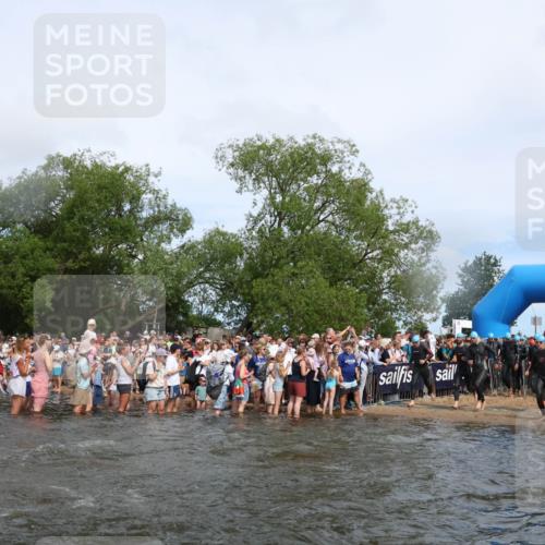 21.06.2026 - Viking Triathlon Michael Strokosch http://msf.ph/oto/9841988 21.06.2026 10:02:11 Schwimmen 43, 90, 102, 152, 154, 226, 410, 438, 446, 501, 524, 536, 537, 625, 660 meine-sportfotos.de