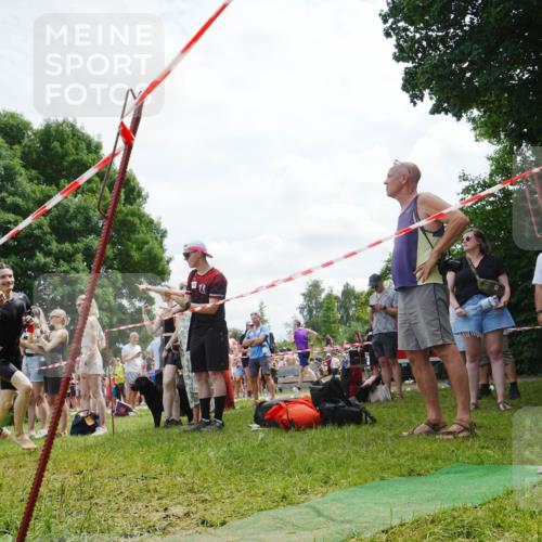 21.06.2026 - 29. Vierlanden-Triathlon LAZAROV Photography http://msf.ph/oto/9841999 21.06.2026 13:23:50 Schwimmen 1191, 1207, 1218 meine-sportfotos.de