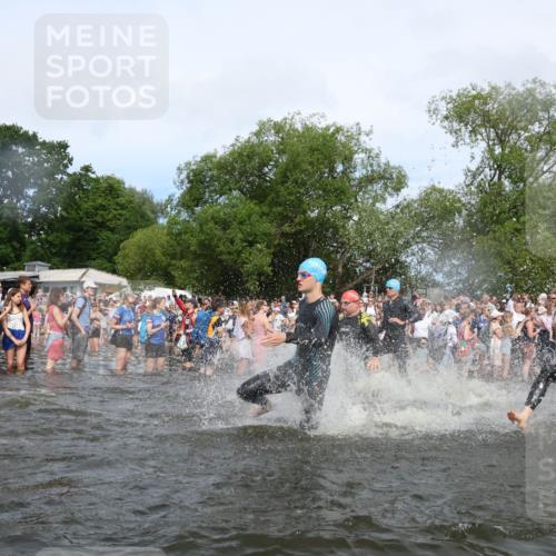 21.06.2026 - Viking Triathlon Michael Strokosch http://msf.ph/oto/9842032 21.06.2026 10:02:18 Schwimmen 47, 87, 102, 136, 152, 154, 438, 490, 501, 536, 537, 655 meine-sportfotos.de