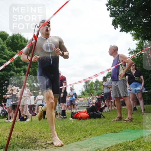 21.06.2026 - 29. Vierlanden-Triathlon LAZAROV Photography http://msf.ph/oto/9842049 21.06.2026 13:24:02 Schwimmen 1173, 1207 meine-sportfotos.de