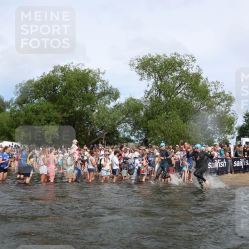 21.06.2026 - Viking Triathlon Michael Strokosch http://msf.ph/oto/9842055 21.06.2026 10:02:22 Schwimmen 47, 87, 102, 136, 142, 152, 255, 360, 392, 430, 438, 490, 536, 537, 655 meine-sportfotos.de