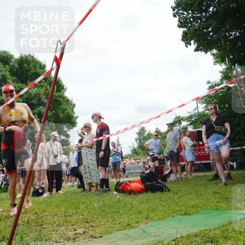 21.06.2026 - 29. Vierlanden-Triathlon LAZAROV Photography http://msf.ph/oto/9842058 21.06.2026 13:24:26 Schwimmen 1094, 1221 meine-sportfotos.de