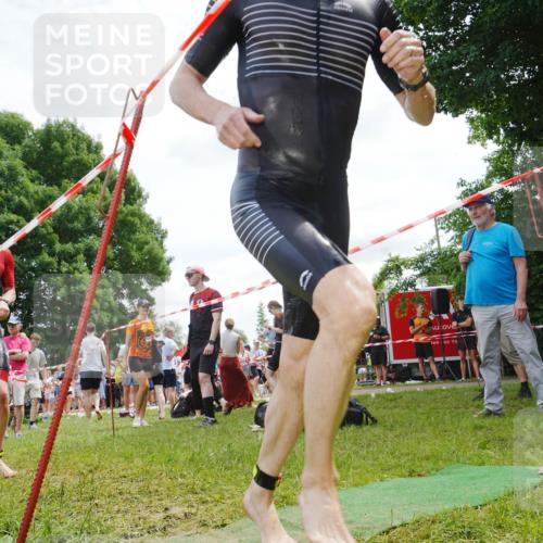 21.06.2026 - 29. Vierlanden-Triathlon LAZAROV Photography http://msf.ph/oto/9842120 21.06.2026 13:27:04 Schwimmen 1102, 1172, 1186, 1188, 1190, 1212, 1227 meine-sportfotos.de