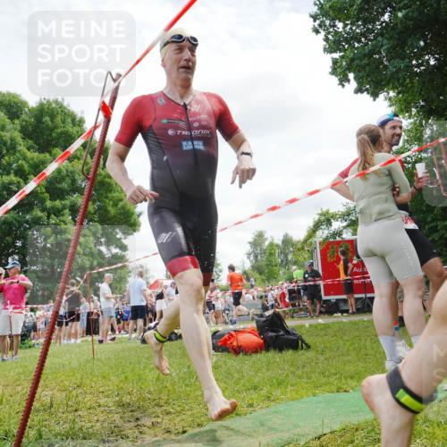 21.06.2026 - 29. Vierlanden-Triathlon LAZAROV Photography http://msf.ph/oto/9842151 21.06.2026 13:27:41 Schwimmen 1168, 1202, 1210, 1226 meine-sportfotos.de