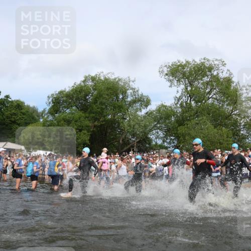 21.06.2026 - Viking Triathlon Michael Strokosch http://msf.ph/oto/9842199 21.06.2026 10:02:47 Schwimmen 16, 20, 73, 99, 171, 186, 315, 372, 386, 440, 462, 485, 553, 636, 653 meine-sportfotos.de