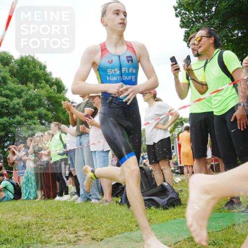 21.06.2026 - 29. Vierlanden-Triathlon LAZAROV Photography http://msf.ph/oto/9842220 21.06.2026 14:36:33 Schwimmen 1239, 1247, 1262 meine-sportfotos.de