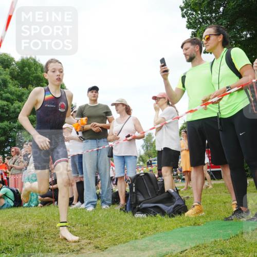 21.06.2026 - 29. Vierlanden-Triathlon LAZAROV Photography http://msf.ph/oto/9842247 21.06.2026 14:37:16 Schwimmen 1230, 1269 meine-sportfotos.de