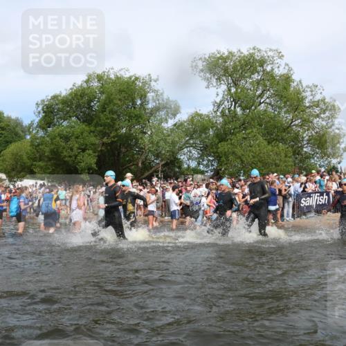 21.06.2026 - Viking Triathlon Michael Strokosch http://msf.ph/oto/9842265 21.06.2026 10:02:59 Schwimmen 64, 80, 82, 111, 199, 219, 233, 395, 407, 475, 530, 545, 546, 612, 634 meine-sportfotos.de