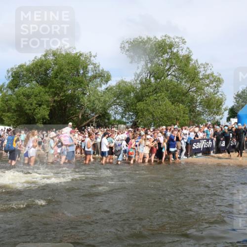 21.06.2026 - Viking Triathlon Michael Strokosch http://msf.ph/oto/9842304 21.06.2026 10:03:05 Schwimmen 49, 80, 82, 199, 200, 233, 348, 356, 395, 404, 407, 475, 545, 546, 612 meine-sportfotos.de