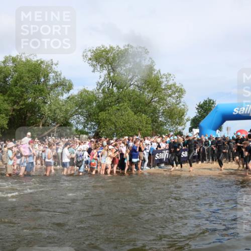21.06.2026 - Viking Triathlon Michael Strokosch http://msf.ph/oto/9842306 21.06.2026 10:03:06 Schwimmen 49, 80, 82, 199, 200, 233, 348, 356, 395, 404, 407, 475, 545, 546, 612 meine-sportfotos.de