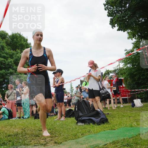 21.06.2026 - 29. Vierlanden-Triathlon LAZAROV Photography http://msf.ph/oto/9842311 21.06.2026 14:38:35 Schwimmen 1238, 1241, 1242, 1243, 1244, 1261, 1277, 1279, 1292, 1294 meine-sportfotos.de