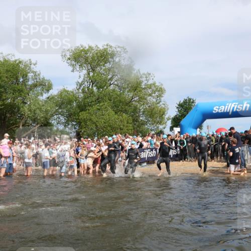 21.06.2026 - Viking Triathlon Michael Strokosch http://msf.ph/oto/9842346 21.06.2026 10:03:12 Schwimmen 49, 68, 80, 82, 170, 199, 200, 208, 348, 352, 356, 404, 467, 545, 612 meine-sportfotos.de