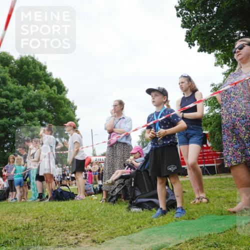 21.06.2026 - 29. Vierlanden-Triathlon LAZAROV Photography http://msf.ph/oto/9842388 21.06.2026 14:47:21 Schwimmen  meine-sportfotos.de