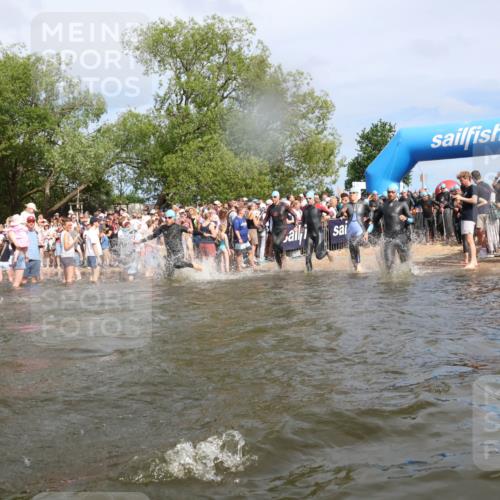 21.06.2026 - Viking Triathlon Michael Strokosch http://msf.ph/oto/9842463 21.06.2026 10:03:36 Schwimmen 53, 84, 95, 143, 229, 251, 303, 323, 327, 340, 423, 457, 458, 559, 656 meine-sportfotos.de