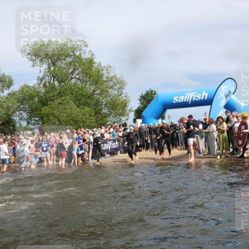 21.06.2026 - Viking Triathlon Michael Strokosch http://msf.ph/oto/9842484 21.06.2026 10:03:40 Schwimmen 53, 95, 137, 144, 229, 251, 323, 327, 340, 423, 436, 450, 458, 521, 559 meine-sportfotos.de