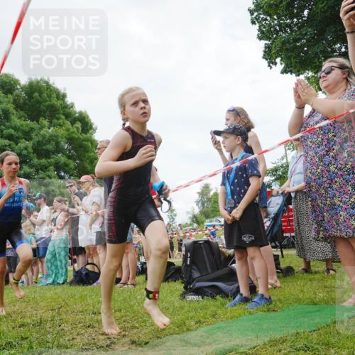 21.06.2026 - 29. Vierlanden-Triathlon LAZAROV Photography http://msf.ph/oto/9842491 21.06.2026 14:48:56 Schwimmen  meine-sportfotos.de