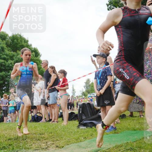 21.06.2026 - 29. Vierlanden-Triathlon LAZAROV Photography http://msf.ph/oto/9842496 21.06.2026 14:48:56 Schwimmen  meine-sportfotos.de
