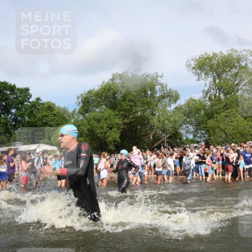 21.06.2026 - Viking Triathlon Michael Strokosch http://msf.ph/oto/9842507 21.06.2026 10:03:45 Schwimmen 137, 144, 229, 267, 287, 291, 323, 339, 340, 436, 450, 458, 521, 559, 649 meine-sportfotos.de