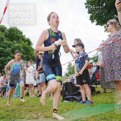 21.06.2026 - 29. Vierlanden-Triathlon LAZAROV Photography http://msf.ph/oto/9842512 21.06.2026 14:49:07 Schwimmen  meine-sportfotos.de