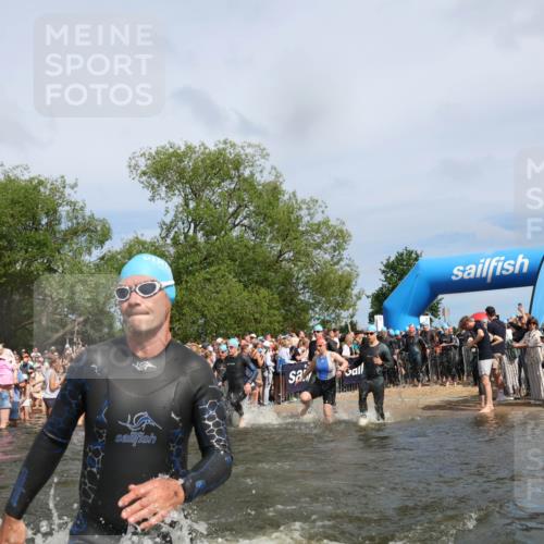 21.06.2026 - Viking Triathlon Michael Strokosch http://msf.ph/oto/9842516 21.06.2026 10:03:47 Schwimmen 137, 144, 229, 267, 287, 291, 339, 340, 436, 450, 458, 521, 649 meine-sportfotos.de
