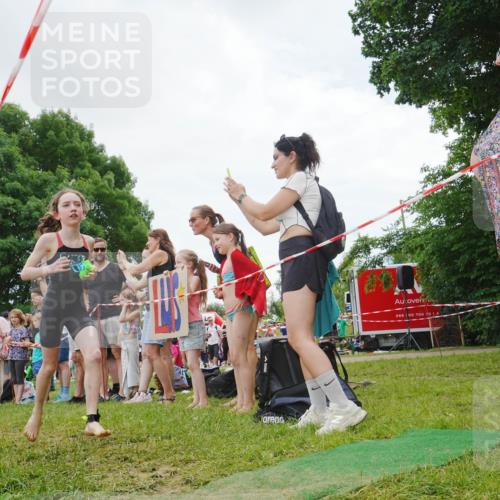 21.06.2026 - 29. Vierlanden-Triathlon LAZAROV Photography http://msf.ph/oto/9842530 21.06.2026 14:50:04 Schwimmen  meine-sportfotos.de