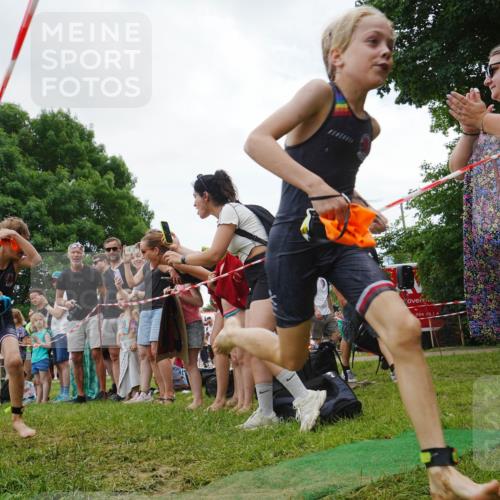 21.06.2026 - 29. Vierlanden-Triathlon LAZAROV Photography http://msf.ph/oto/9842538 21.06.2026 14:50:11 Schwimmen  meine-sportfotos.de