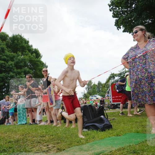 21.06.2026 - 29. Vierlanden-Triathlon LAZAROV Photography http://msf.ph/oto/9842549 21.06.2026 14:50:43 Schwimmen  meine-sportfotos.de