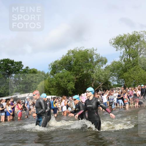 21.06.2026 - Viking Triathlon Michael Strokosch http://msf.ph/oto/9842573 21.06.2026 10:03:57 Schwimmen 122, 266, 268, 287, 291, 339, 384, 460, 531, 552, 554, 608, 645, 649 meine-sportfotos.de