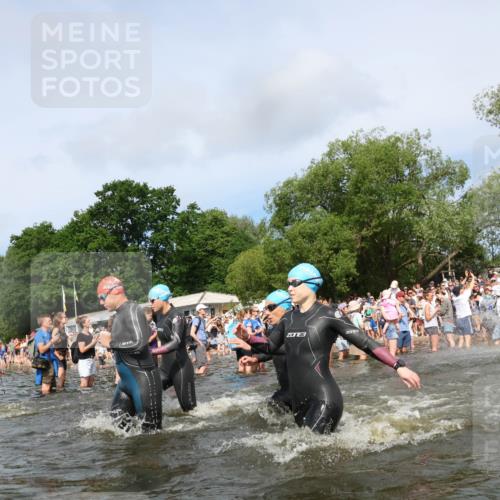 21.06.2026 - Viking Triathlon Michael Strokosch http://msf.ph/oto/9842577 21.06.2026 10:03:58 Schwimmen 122, 266, 268, 287, 384, 460, 531, 552, 554, 608, 645 meine-sportfotos.de