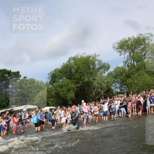 21.06.2026 - Viking Triathlon Michael Strokosch http://msf.ph/oto/9842594 21.06.2026 10:04:01 Schwimmen 122, 195, 197, 266, 268, 279, 333, 384, 460, 531, 552, 554, 608, 645, 654 meine-sportfotos.de