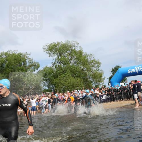 21.06.2026 - Viking Triathlon Michael Strokosch http://msf.ph/oto/9842610 21.06.2026 10:04:03 Schwimmen 122, 195, 197, 266, 268, 279, 333, 384, 460, 531, 552, 554, 608, 645, 654 meine-sportfotos.de