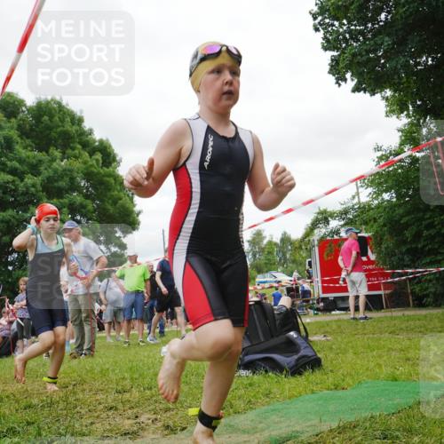 21.06.2026 - 29. Vierlanden-Triathlon LAZAROV Photography http://msf.ph/oto/9842624 21.06.2026 15:02:41 Schwimmen  meine-sportfotos.de