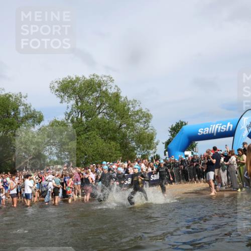 21.06.2026 - Viking Triathlon Michael Strokosch http://msf.ph/oto/9842631 21.06.2026 10:04:07 Schwimmen 122, 195, 197, 243, 266, 269, 279, 333, 384, 397, 400, 460, 496, 645, 654 meine-sportfotos.de