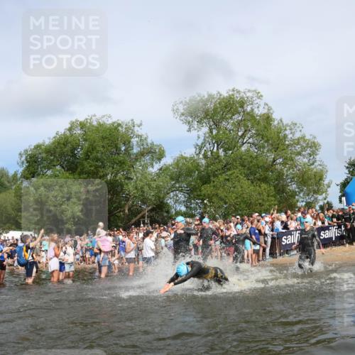 21.06.2026 - Viking Triathlon Michael Strokosch http://msf.ph/oto/9842637 21.06.2026 10:04:08 Schwimmen 122, 195, 197, 227, 243, 266, 269, 279, 333, 384, 397, 400, 460, 496, 645, 654 meine-sportfotos.de