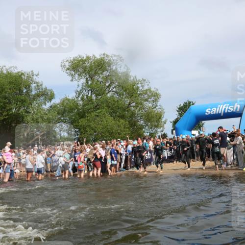 21.06.2026 - Viking Triathlon Michael Strokosch http://msf.ph/oto/9842674 21.06.2026 10:04:21 Schwimmen 96, 132, 179, 205, 213, 227, 239, 241, 256, 377, 411, 526, 602, 614, 666 meine-sportfotos.de