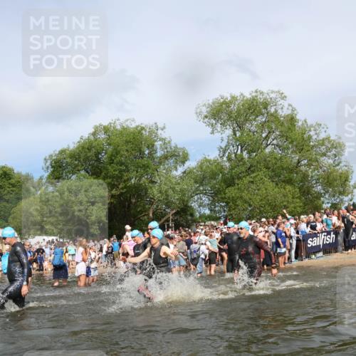 21.06.2026 - Viking Triathlon Michael Strokosch http://msf.ph/oto/9842727 21.06.2026 10:04:40 Schwimmen 44, 63, 150, 167, 231, 232, 247, 349, 355, 358, 425, 473, 484, 511, 647 meine-sportfotos.de