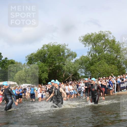 21.06.2026 - Viking Triathlon Michael Strokosch http://msf.ph/oto/9842728 21.06.2026 10:04:40 Schwimmen 44, 63, 150, 167, 231, 232, 247, 349, 355, 358, 425, 473, 484, 511, 647 meine-sportfotos.de