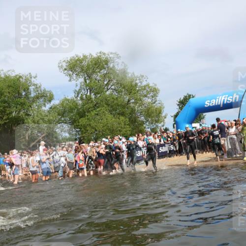 21.06.2026 - Viking Triathlon Michael Strokosch http://msf.ph/oto/9842745 21.06.2026 10:04:47 Schwimmen 22, 34, 44, 63, 150, 175, 231, 232, 247, 286, 349, 351, 355, 484, 511 meine-sportfotos.de