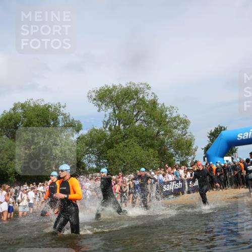 21.06.2026 - Viking Triathlon Michael Strokosch http://msf.ph/oto/9842834 21.06.2026 10:05:18 Schwimmen 33, 165, 198, 211, 296, 301, 341, 370, 472, 493, 519, 562, 601, 617, 632 meine-sportfotos.de