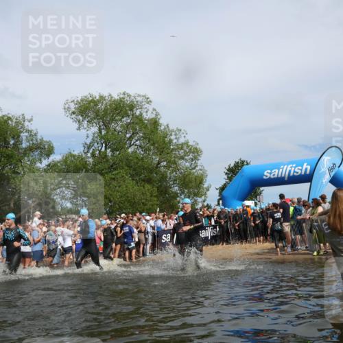 21.06.2026 - Viking Triathlon Michael Strokosch http://msf.ph/oto/9842867 21.06.2026 10:05:33 Schwimmen 86, 88, 134, 230, 262, 276, 302, 308, 330, 331, 414, 452, 459, 471, 520 meine-sportfotos.de