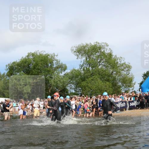 21.06.2026 - Viking Triathlon Michael Strokosch http://msf.ph/oto/9842881 21.06.2026 10:05:40 Schwimmen 45, 134, 234, 262, 276, 316, 387, 393, 399, 471, 482, 520, 528, 578, 663 meine-sportfotos.de