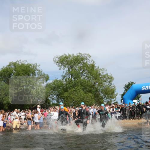 21.06.2026 - Viking Triathlon Michael Strokosch http://msf.ph/oto/9842904 21.06.2026 10:05:49 Schwimmen 45, 78, 156, 160, 183, 193, 282, 316, 393, 498, 505, 528, 563, 567, 578 meine-sportfotos.de