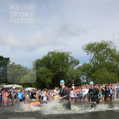 21.06.2026 - Viking Triathlon Michael Strokosch http://msf.ph/oto/9842909 21.06.2026 10:05:50 Schwimmen 45, 78, 156, 160, 183, 193, 282, 316, 393, 498, 505, 528, 563, 567, 578 meine-sportfotos.de