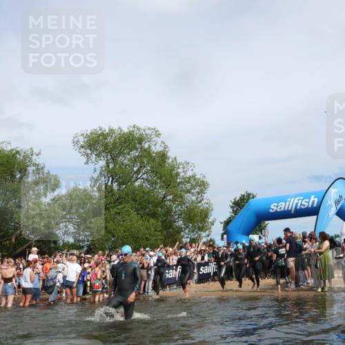 21.06.2026 - Viking Triathlon Michael Strokosch http://msf.ph/oto/9842945 21.06.2026 10:06:02 Schwimmen 91, 93, 147, 156, 173, 185, 259, 261, 273, 282, 405, 443, 498, 505, 563 meine-sportfotos.de