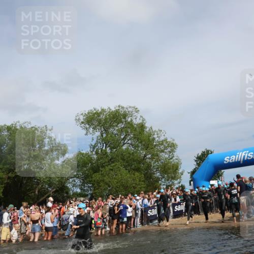 21.06.2026 - Viking Triathlon Michael Strokosch http://msf.ph/oto/9842959 21.06.2026 10:06:07 Schwimmen 91, 93, 147, 153, 162, 173, 185, 259, 261, 273, 368, 405, 443, 479, 541 meine-sportfotos.de