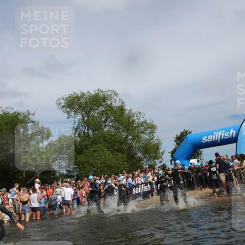 21.06.2026 - Viking Triathlon Michael Strokosch http://msf.ph/oto/9842964 21.06.2026 10:06:09 Schwimmen 41, 147, 153, 162, 173, 185, 248, 273, 368, 405, 443, 479, 541 meine-sportfotos.de
