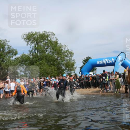 21.06.2026 - Viking Triathlon Michael Strokosch http://msf.ph/oto/9842990 21.06.2026 10:06:18 Schwimmen 41, 153, 162, 184, 190, 248, 274, 312, 368, 378, 479, 489, 533, 541, 550, 603 meine-sportfotos.de