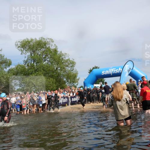 21.06.2026 - Viking Triathlon Michael Strokosch http://msf.ph/oto/9843074 21.06.2026 10:06:51 Schwimmen 54, 166, 245, 310, 429, 444, 449, 464, 495, 609, 615, 618, 638, 641, 668 meine-sportfotos.de